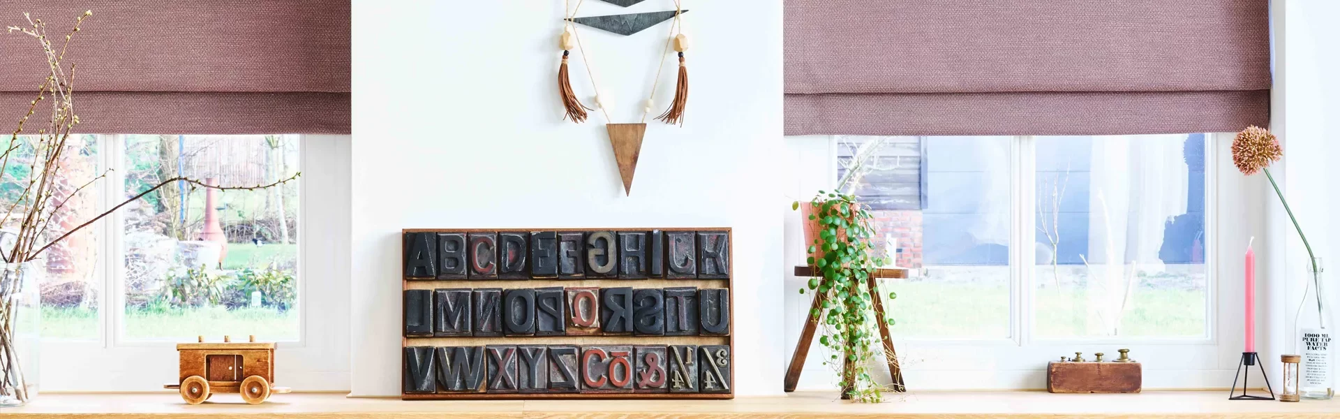 1370-contact-header.webp 1370-contact-header.webp